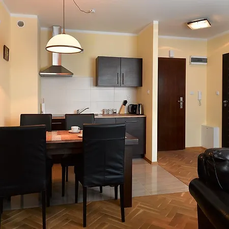 Urocza 5 Apartament *